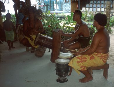 Polynésské tance na ostrově Moorea